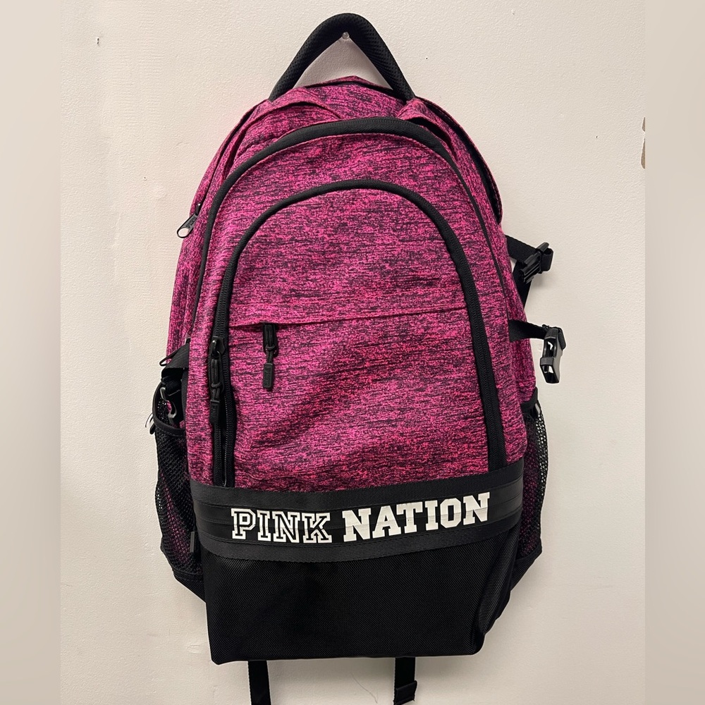 PINK VS Backpack 🎒